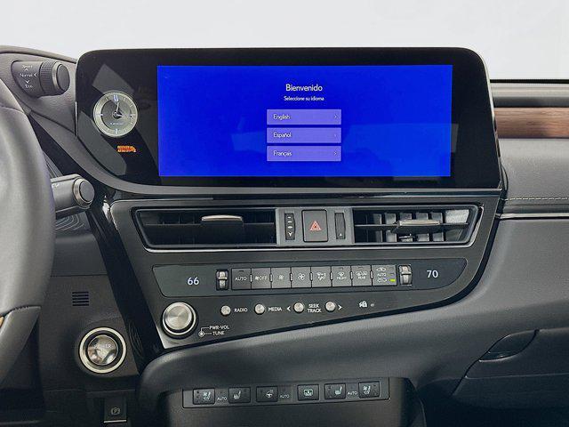 new 2025 Lexus ES 300h car, priced at $55,905