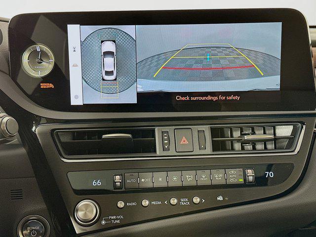 new 2025 Lexus ES 300h car, priced at $55,905