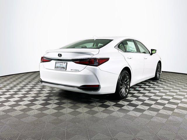 new 2025 Lexus ES 300h car, priced at $55,905