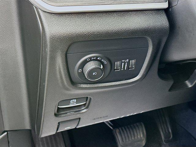 used 2023 Jeep Grand Cherokee car, priced at $29,952