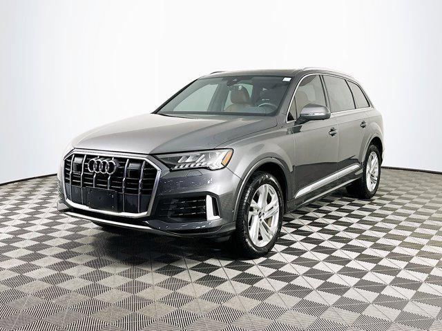 used 2023 Audi Q7 car, priced at $39,701