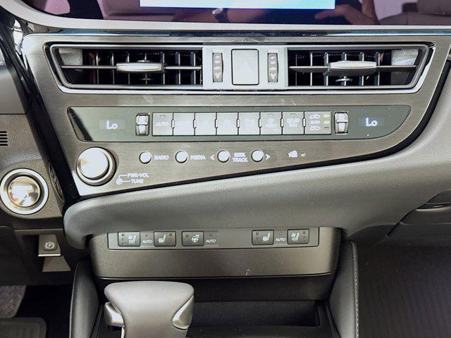 new 2025 Lexus ES 300h car, priced at $49,630