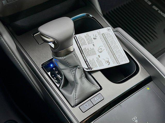 new 2025 Lexus ES 300h car, priced at $51,310