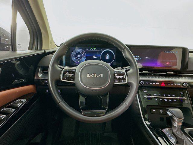 used 2024 Kia Carnival car, priced at $39,201