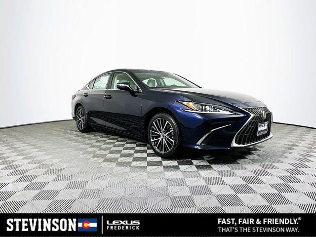 new 2025 Lexus ES 300h car