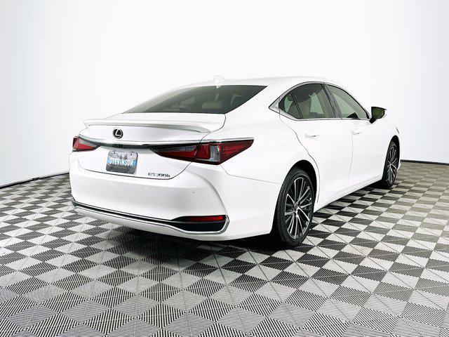 new 2025 Lexus ES 300h car, priced at $49,205