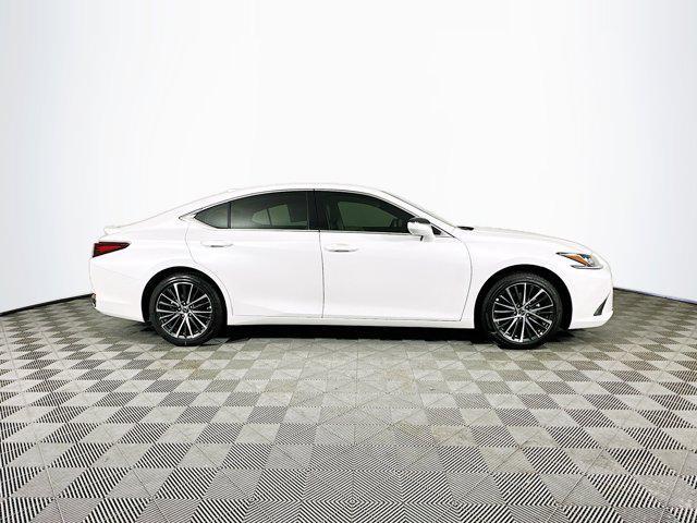 new 2025 Lexus ES 300h car, priced at $49,205