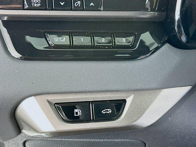 new 2026 Lexus RX 350 car, priced at $61,330