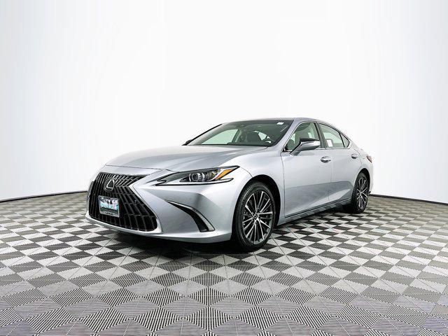 new 2025 Lexus ES 300h car