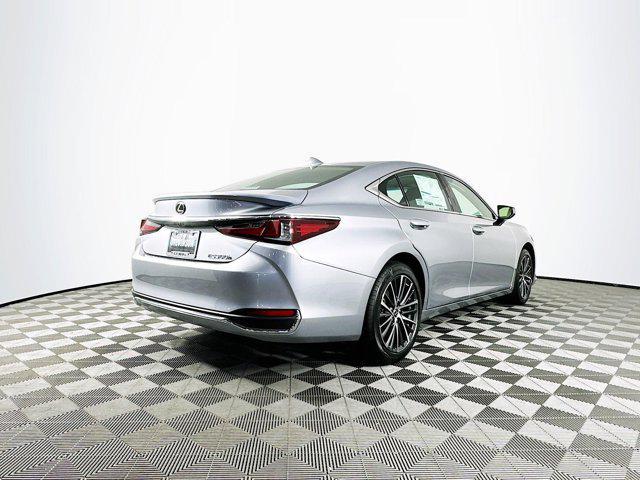 new 2025 Lexus ES 300h car