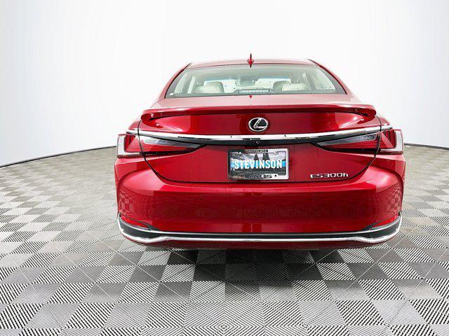 new 2025 Lexus ES 300h car, priced at $50,810