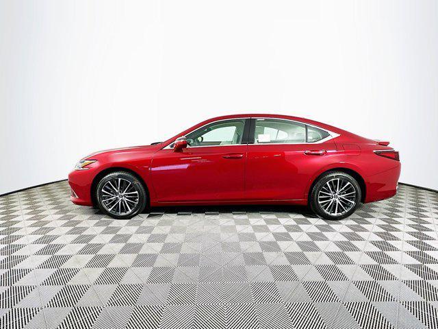 new 2025 Lexus ES 300h car, priced at $50,810