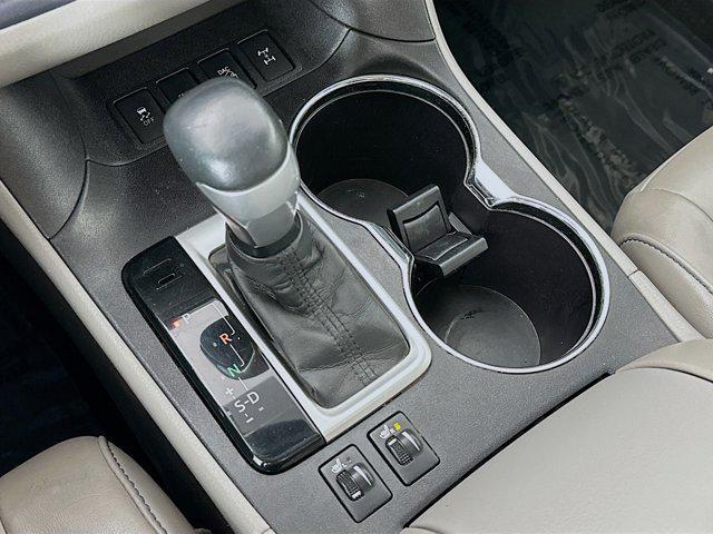 used 2016 Toyota Highlander car, priced at $16,114