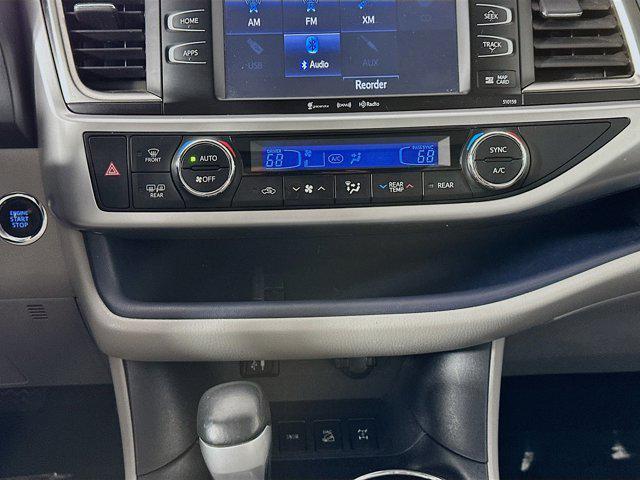 used 2016 Toyota Highlander car, priced at $16,114