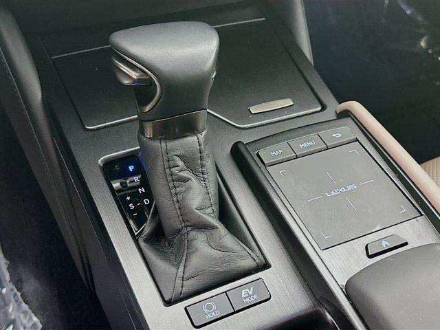 used 2022 Lexus ES 300h car, priced at $37,000