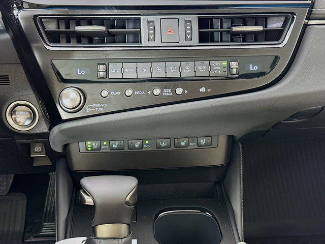 new 2025 Lexus ES 300h car, priced at $56,945