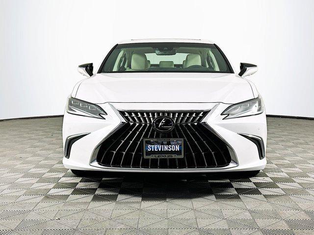 new 2025 Lexus ES 300h car, priced at $56,945