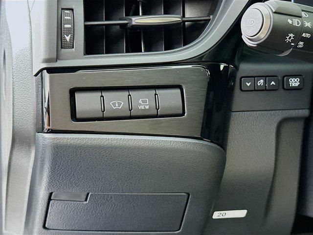 new 2025 Lexus ES 300h car, priced at $56,945