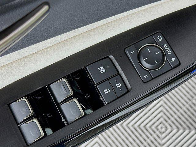 new 2025 Lexus ES 300h car, priced at $56,945