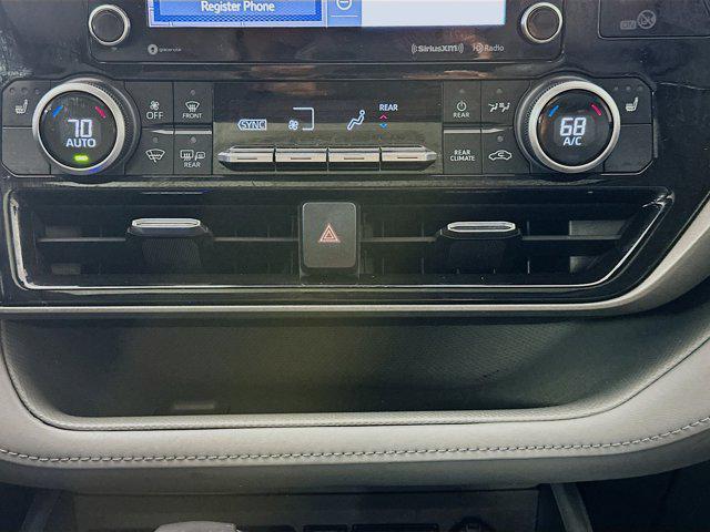 used 2021 Toyota Highlander Hybrid car, priced at $34,291