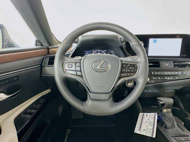 new 2025 Lexus ES 350 car, priced at $47,944