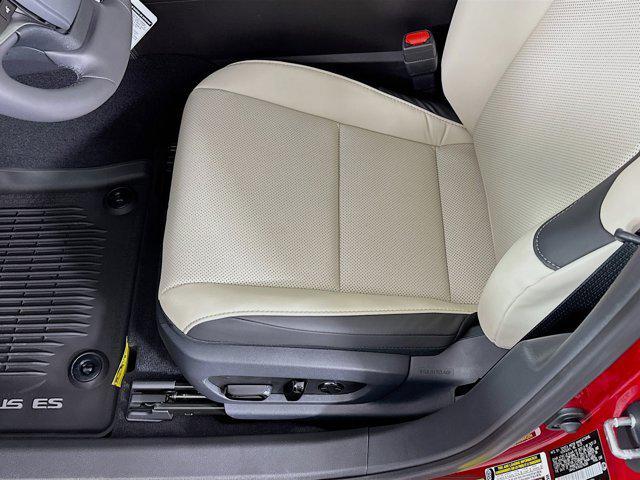 new 2025 Lexus ES 350 car, priced at $47,944