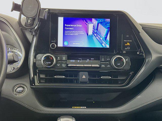used 2024 Toyota Highlander car, priced at $40,054