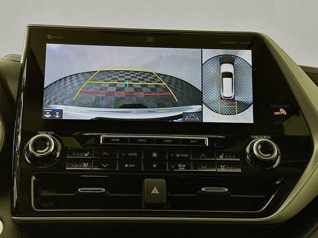 used 2022 Toyota Highlander Hybrid car, priced at $42,201
