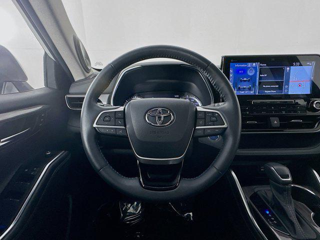 used 2022 Toyota Highlander Hybrid car, priced at $42,201