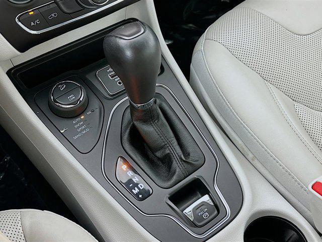 used 2021 Jeep Cherokee car, priced at $17,555