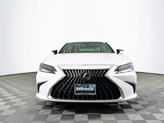 new 2025 Lexus ES 300h car