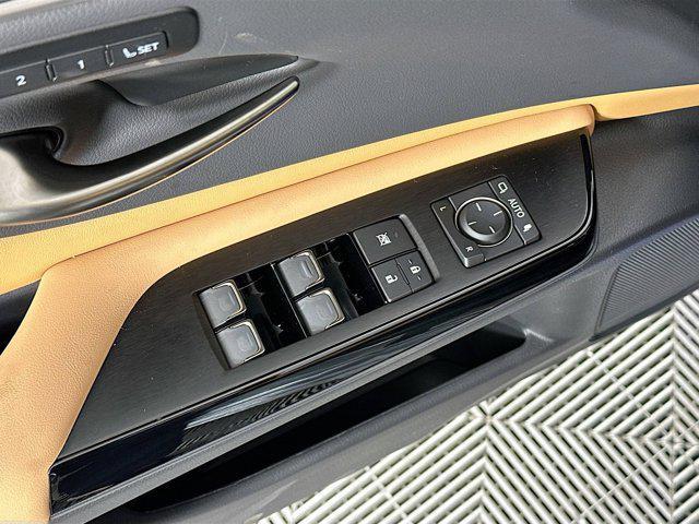 new 2025 Lexus ES 300h car, priced at $49,680