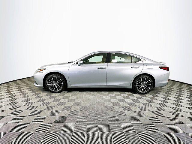 new 2025 Lexus ES 300h car, priced at $49,680