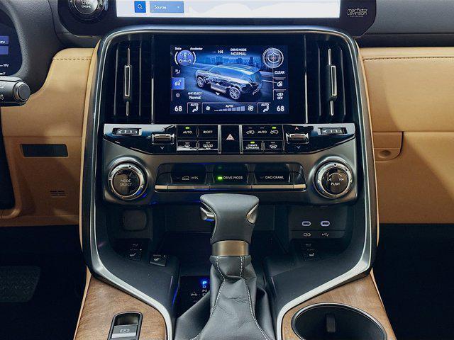 new 2025 Lexus LX 600 car, priced at $121,387