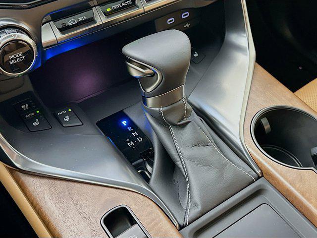 new 2025 Lexus LX 600 car, priced at $121,387