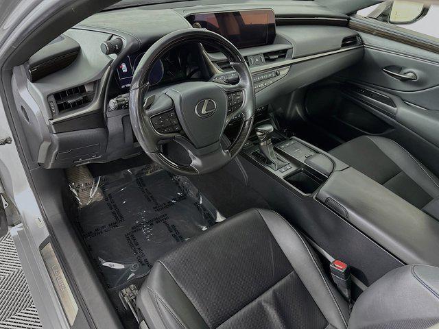 used 2019 Lexus ES 300h car, priced at $19,201