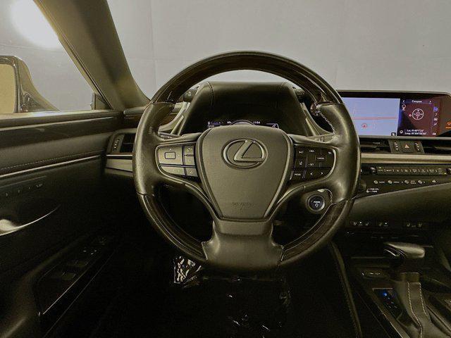 used 2019 Lexus ES 300h car, priced at $19,201