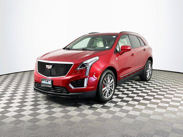 used 2025 Cadillac XT5 car, priced at $53,701