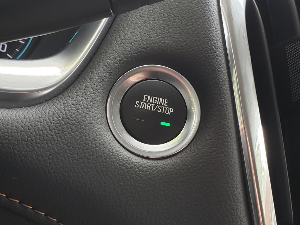 used 2021 Chevrolet Traverse car, priced at $24,092