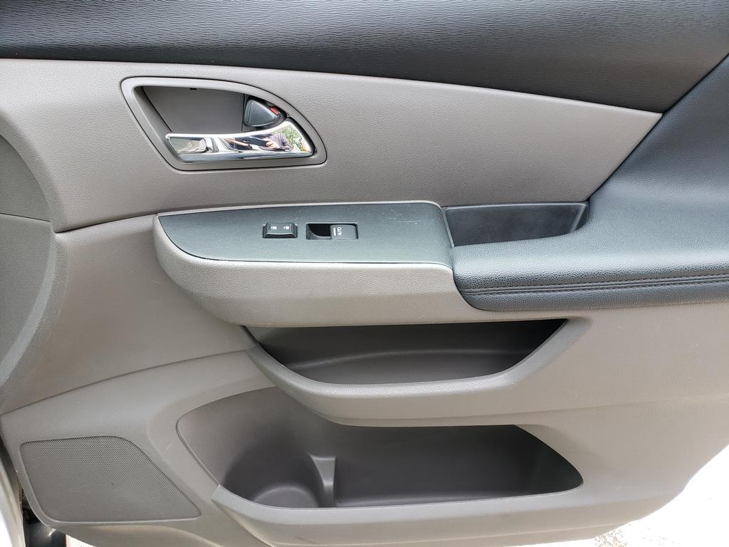 used 2015 Honda Odyssey car, priced at $17,999