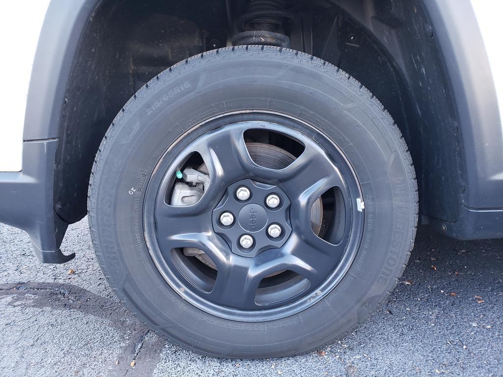used 2020 Jeep Compass car, priced at $16,195