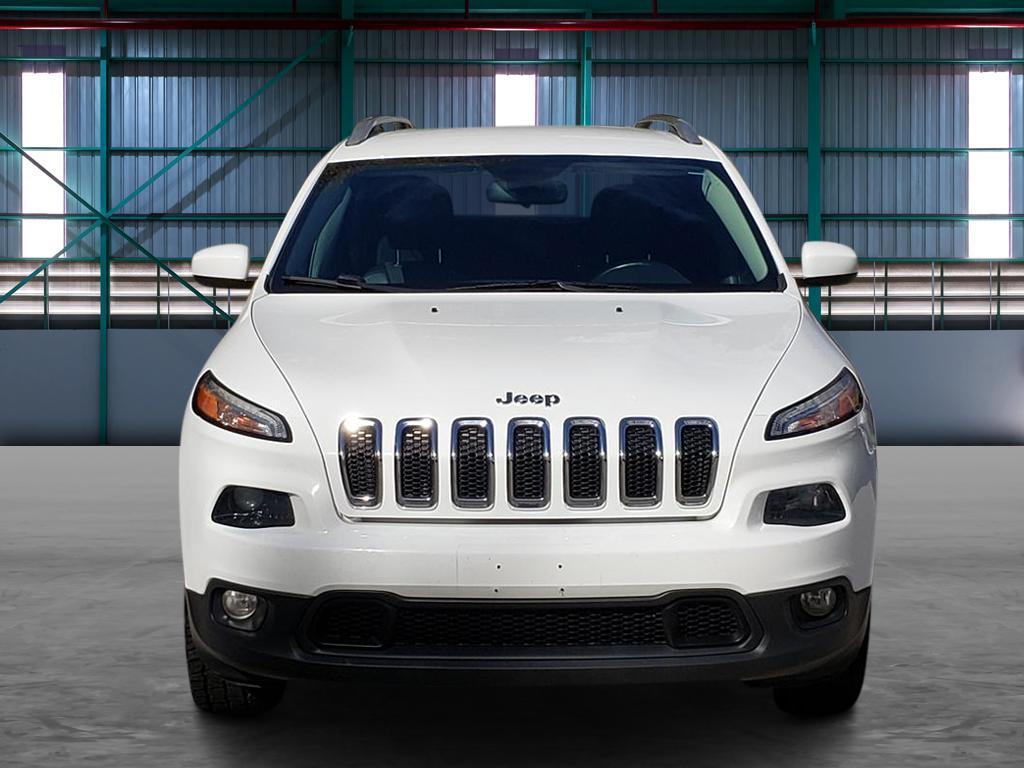 used 2018 Jeep Cherokee car, priced at $12,295