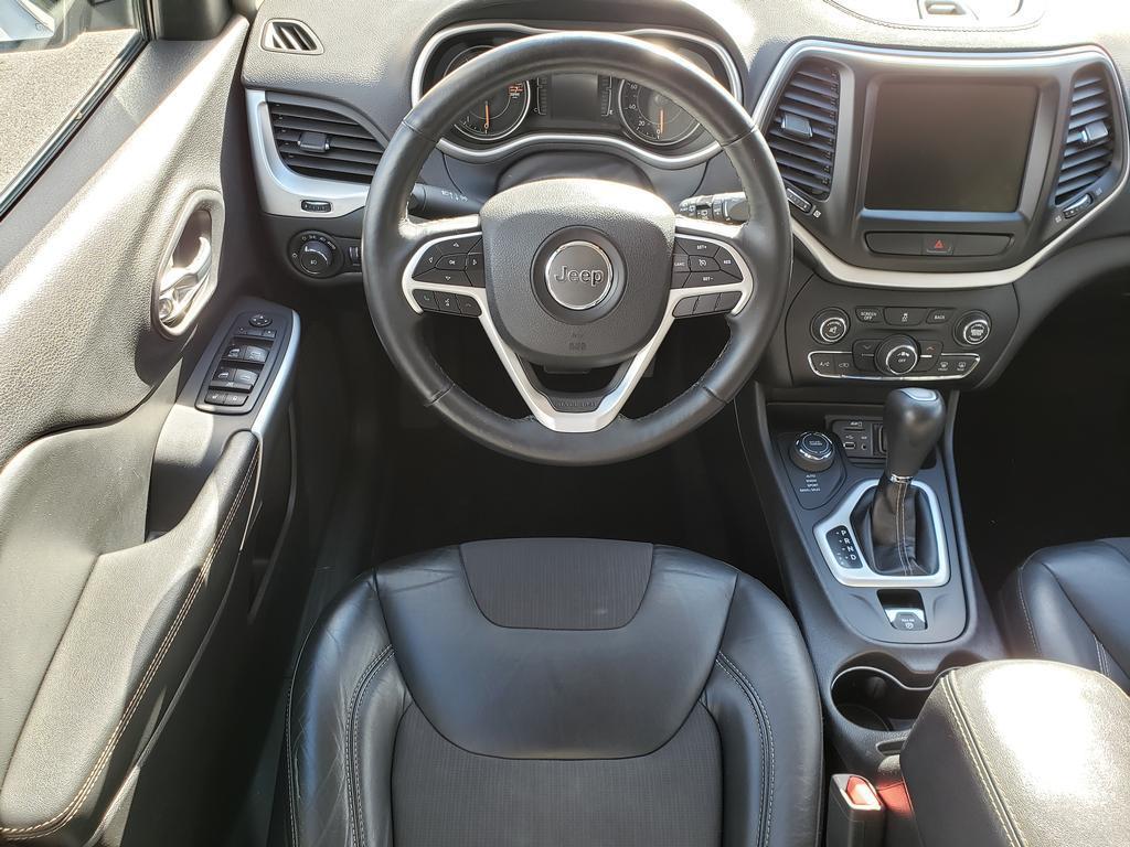 used 2018 Jeep Cherokee car, priced at $12,295