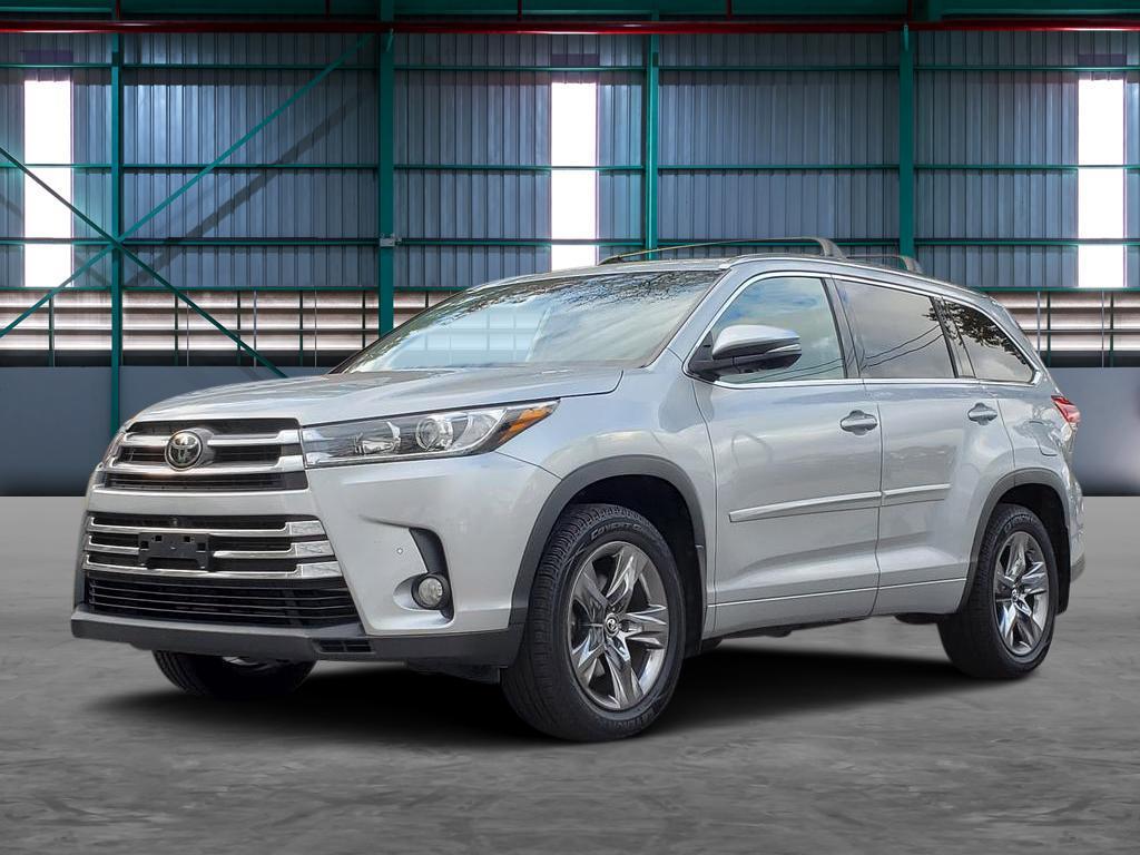 used 2018 Toyota Highlander car, priced at $22,495