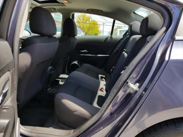 used 2014 Chevrolet Cruze car, priced at $9,295