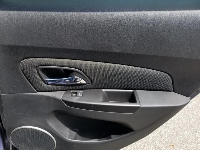 used 2014 Chevrolet Cruze car, priced at $9,295