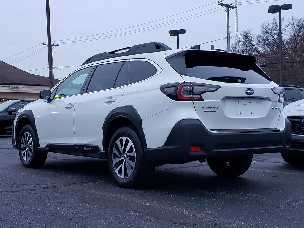 used 2023 Subaru Outback car, priced at $25,995
