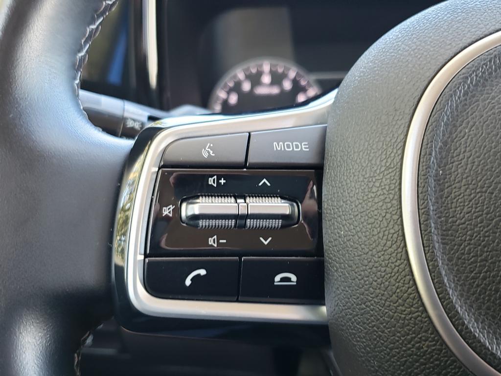 used 2021 Kia Sorento car, priced at $21,994
