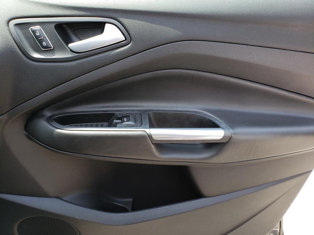 used 2015 Ford Escape car, priced at $7,794