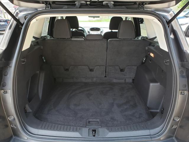 used 2015 Ford Escape car, priced at $7,995